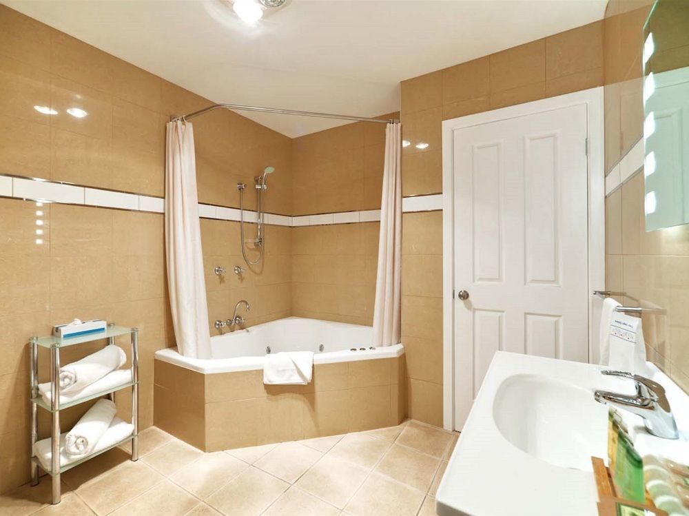 Beachfront Voyager Motor Inn Burnie Dış mekan fotoğraf