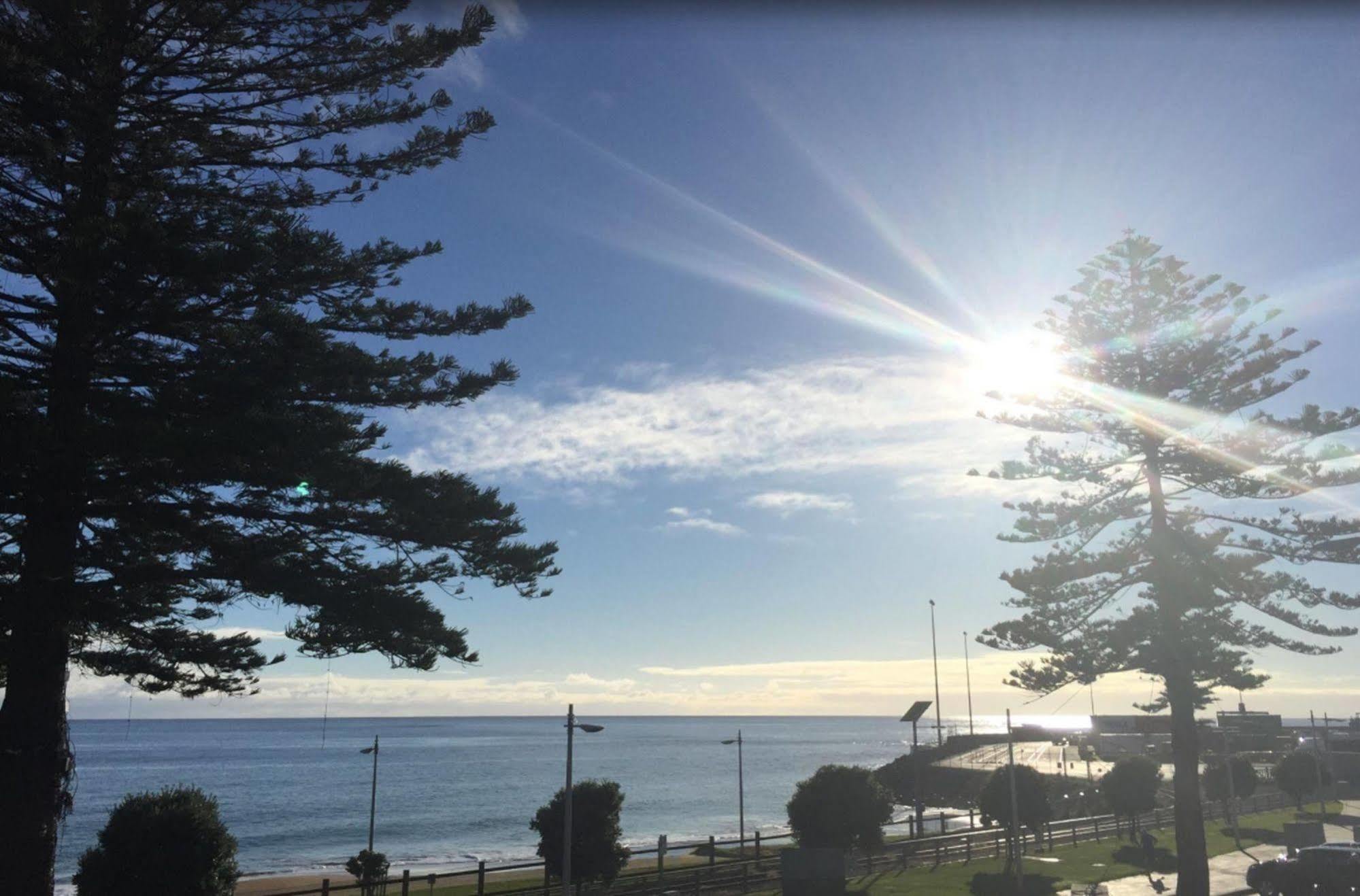 Beachfront Voyager Motor Inn Burnie Dış mekan fotoğraf