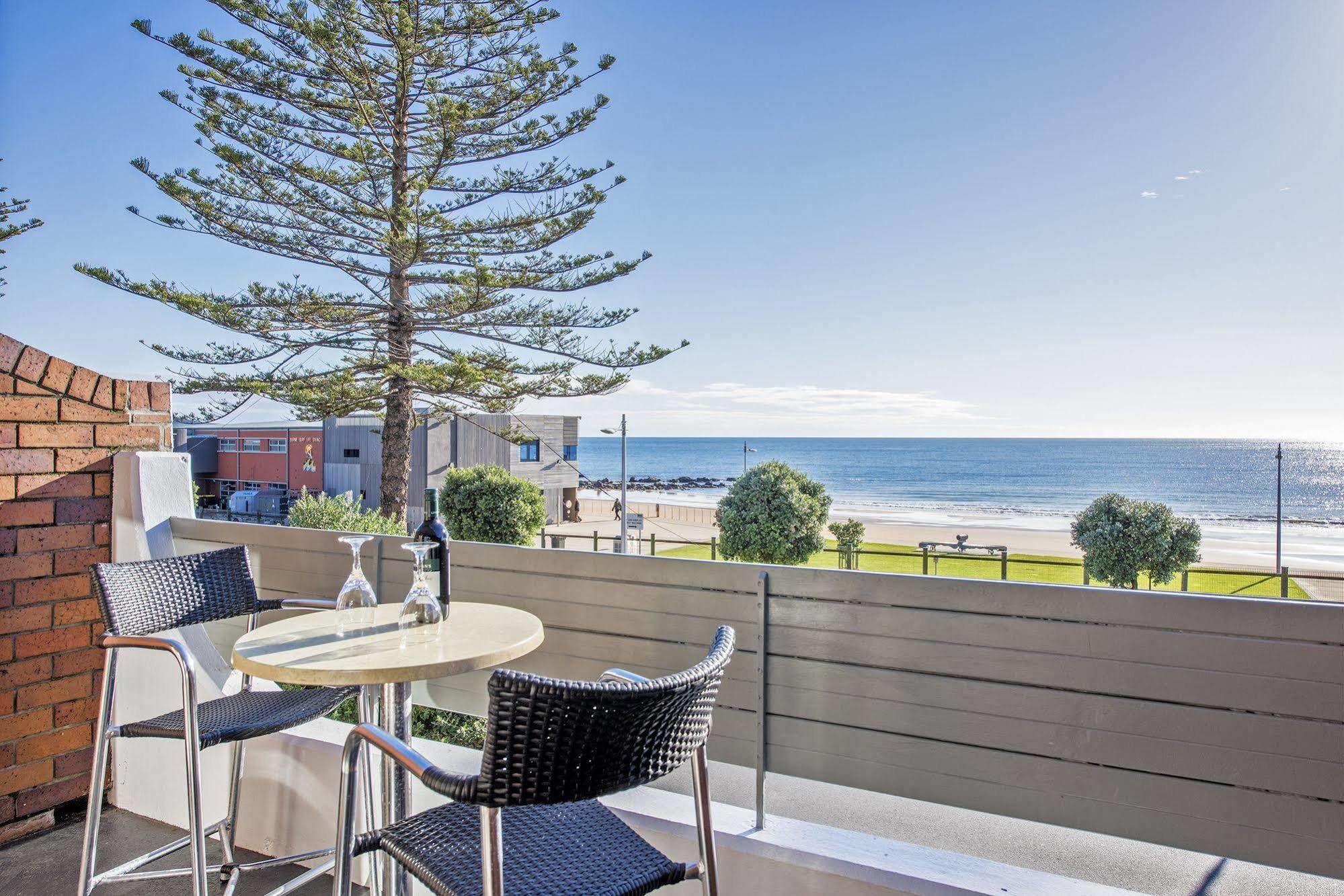 Beachfront Voyager Motor Inn Burnie Dış mekan fotoğraf